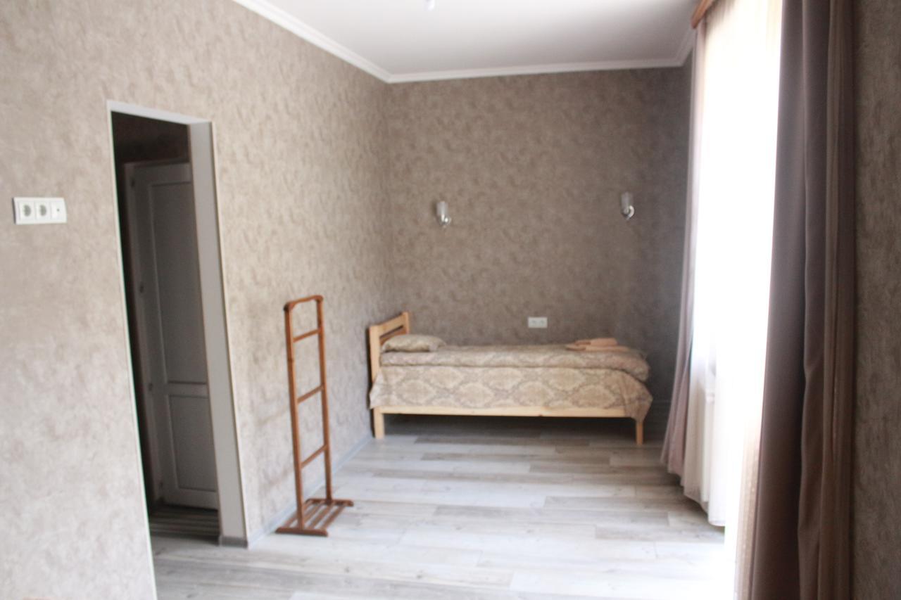 Hotel Gergeti Kasbegi Buitenkant foto